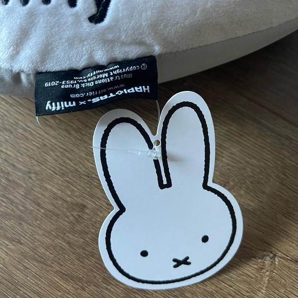 Only 1 Left! MIFFY-Imported (NWT) Adult Neck Pillow - Picture 8 of 9